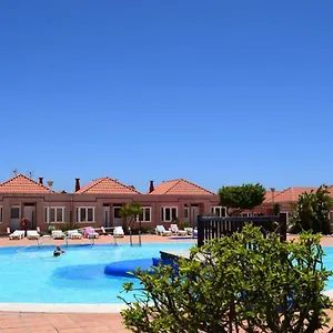 https://paulalucia.in-canary-islands.com